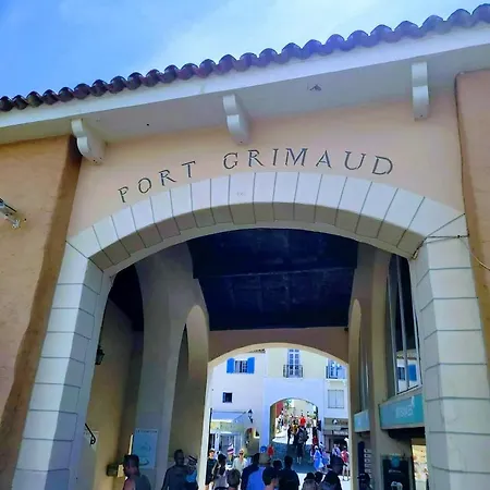 Botel Energy Reves D'o Grimaud